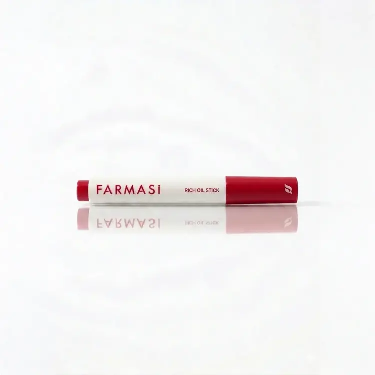image of RICH OIL LIP STICK RED FLAG GL
